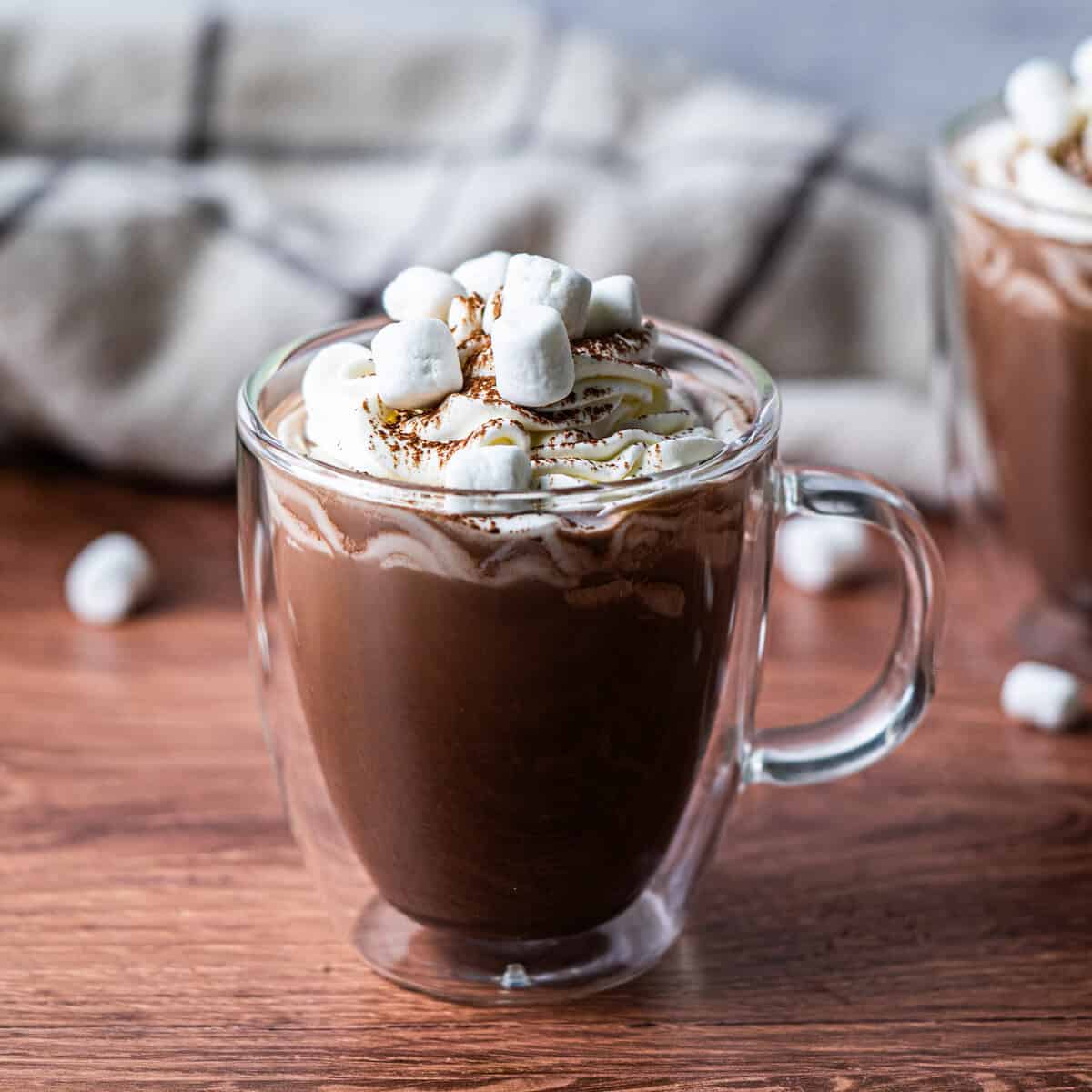 Cozy Up: Homemade Hot Cocoa Recipe with Decadent Topping Ideas
